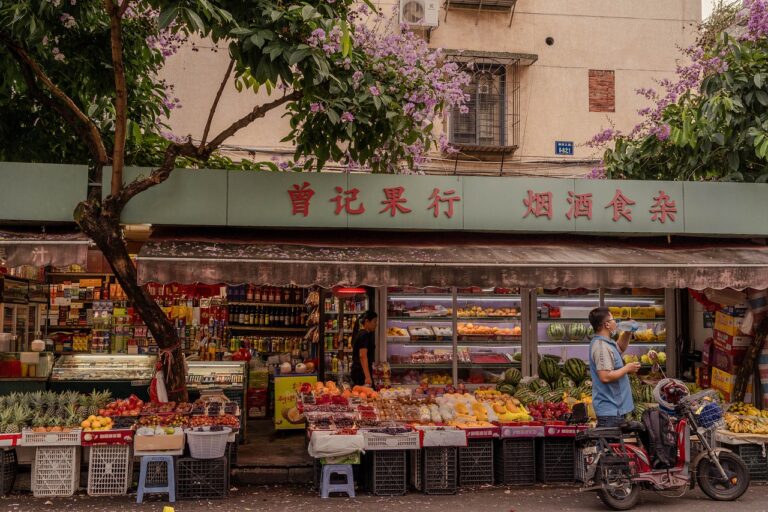 market, twilight, street-5430564.jpg